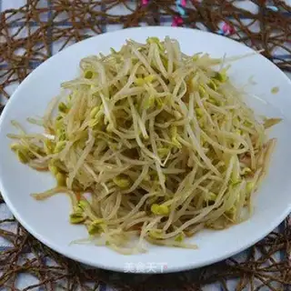 Cold bean sprouts