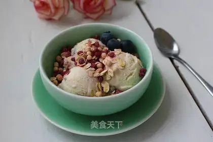 Cherry ice cream