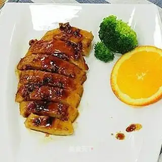 Grinch, honey chicken
