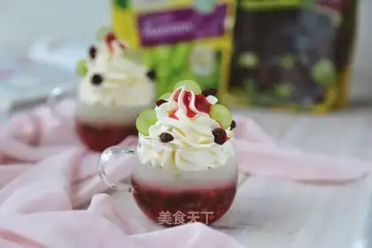 raisin raisin branch berries pudding