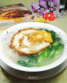 Egg chicken caterpillar noodles