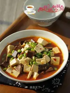 Soybeans and tofu