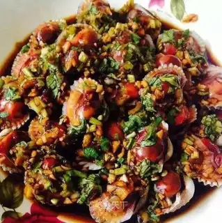 Pickle clams