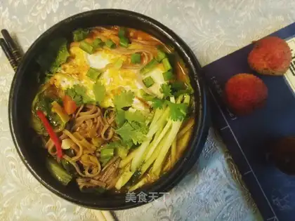 Sour bean corn noodle