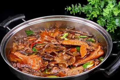 Chicken stew mushrooms