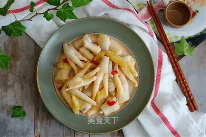 Chicken claws