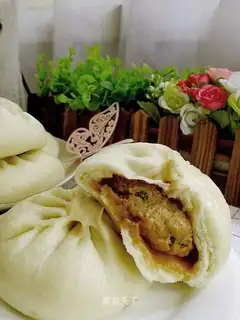 Sausage bun