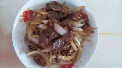 The fragrance of lamb rolls