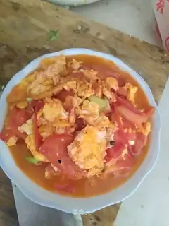 Tomato fried eggs