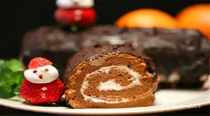 Christmas stake cake