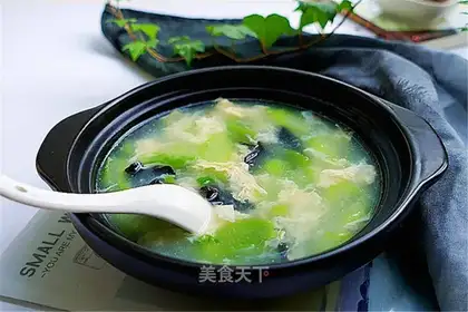 Smelt egg soup