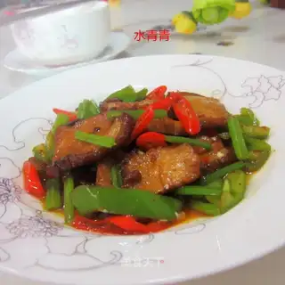 Celery pepper sauce