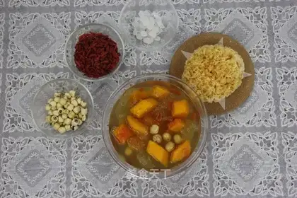 Silver Ear Lotus soup