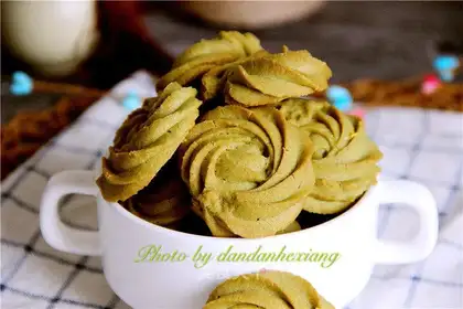 Tea cookies