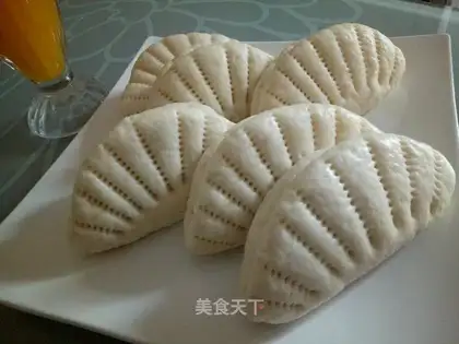 Shell buns