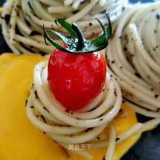 Cheese and shrimp pasta