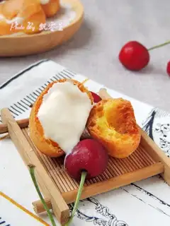 Ice cream puff
