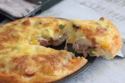 Sausage pizza