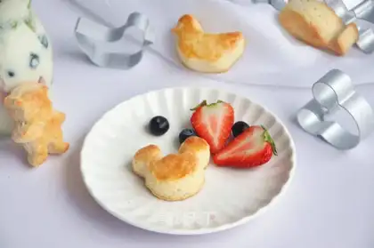 Butter cheese scon