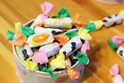 Olio's peanut buttercup