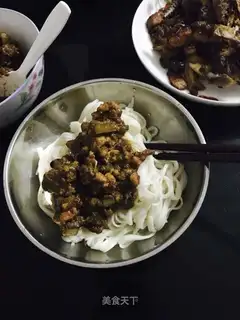 Fried noodles