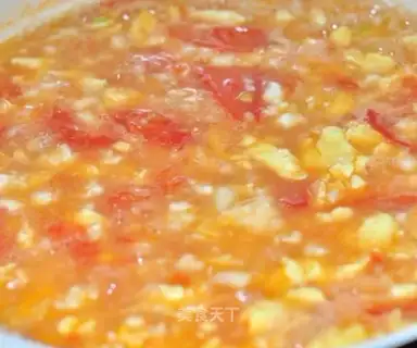 Tomato egg oak soup