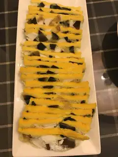 Gold three eggs