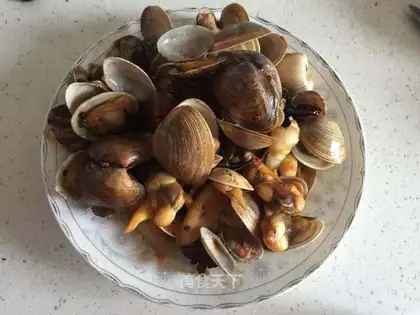 Spicy clams