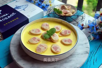 Tuna sausage steamed eggs