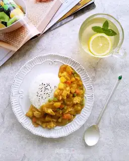 Curry chicken