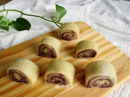 Beijing's famous ass roll