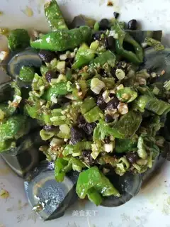 Green peppers and eggs