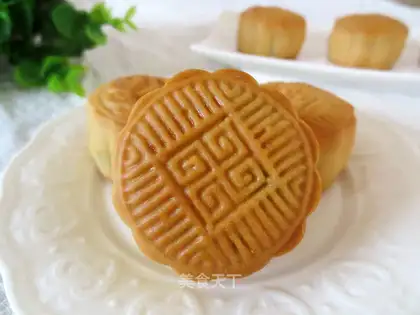 walnut date mooncake