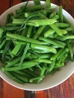 Clear the pumpkin vine