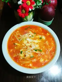 Golden fungus tomato egg soup