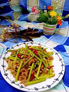 Garlic fried meat