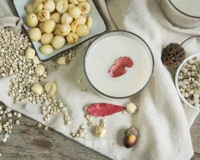 Zin Lin Zi