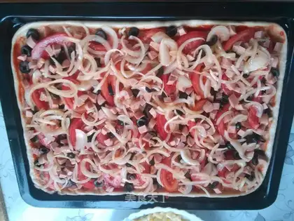 It's a big pizza