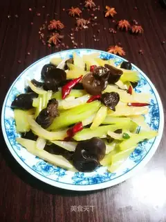 Celery with wood