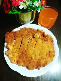 It's a hot chicken chop