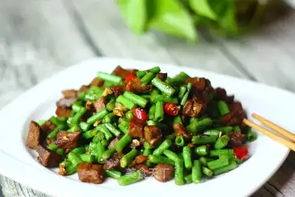 Beef fried beans