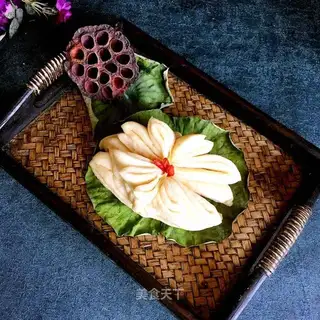 Lotus roll