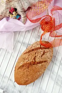 Sourmeal bread
