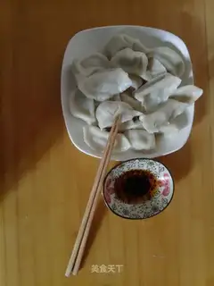 An eggmelon and shrimp dumpling