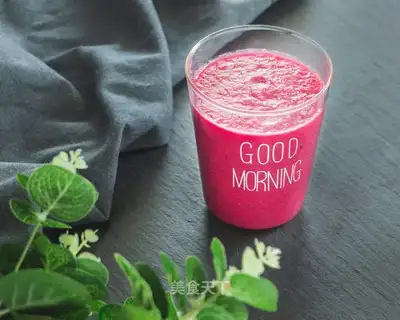 Flamingo fruit gravy
