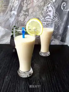 Mango milkshake