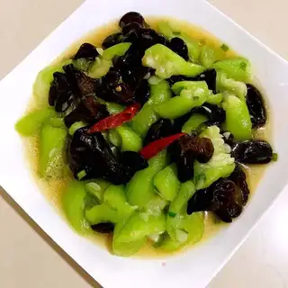 The silkmelon