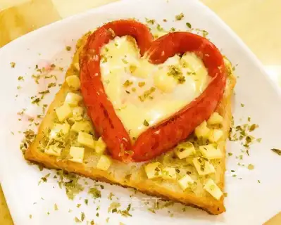 Breakfast heart toast