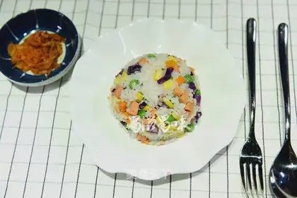 Five-colored rice