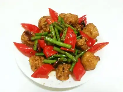 Soybeans and tofu